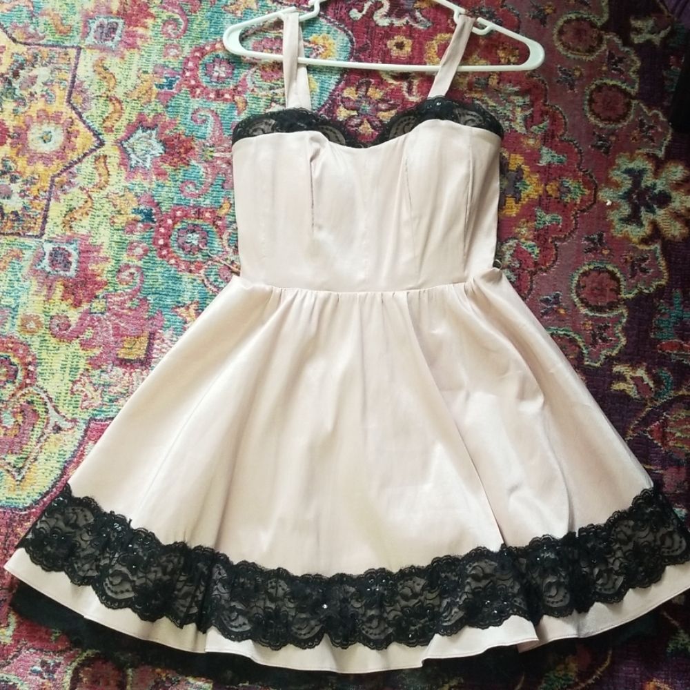 Delia's dress pink lace black juniors 7/8